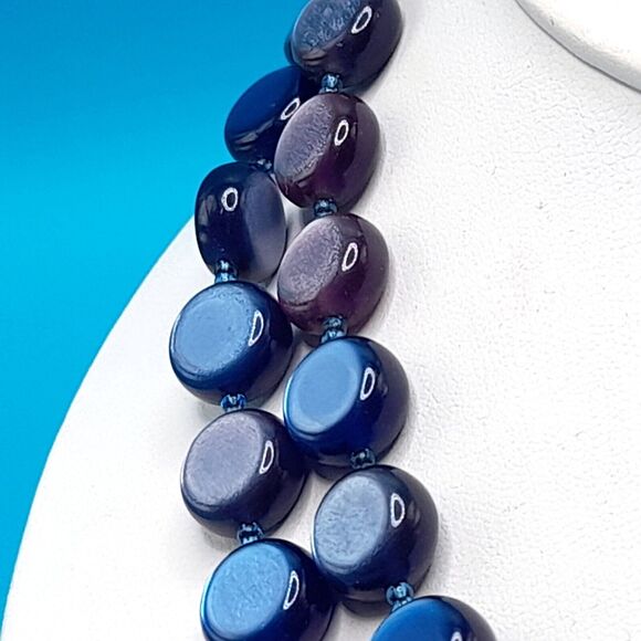 Vintage Japan Blue Lavender Lucite Two Strand Necklace - Picture 6 of 10